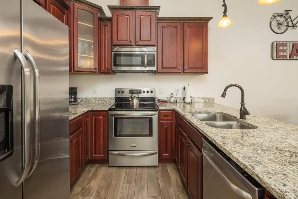Luxury Downtown Rental - La Dolce Vita Villa #4 Moab Exteriör bild
