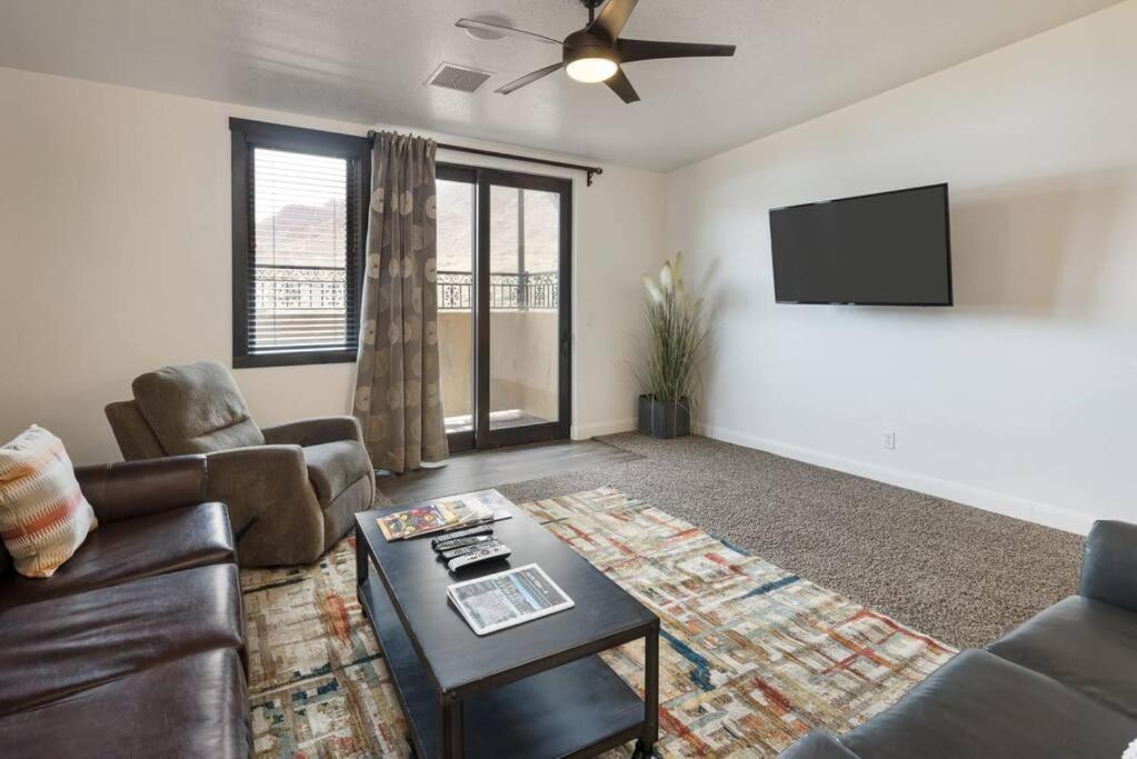 Luxury Downtown Rental - La Dolce Vita Villa #4 Moab Exteriör bild